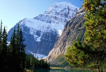 爱游戏：[澳网]澳网三人闯过首轮关三人失利.